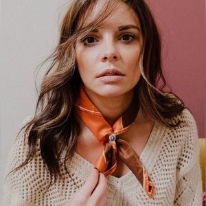 Vintage 70s Vera Neumann Brown and Silk scarf 🤎🧡